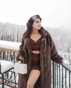 Isha Malviya Net Worth
