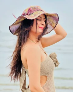 Isha Malviya Net Worth