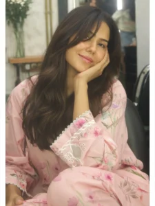 Sonam Bajwa Net Worth